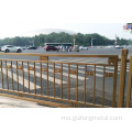 Beijing Style Advertising Traffic Railings